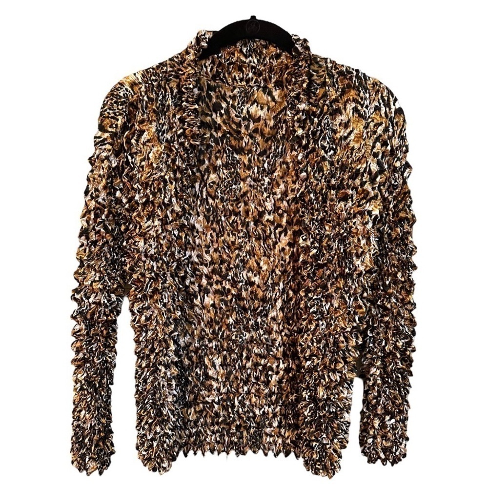 VINTAGE, SUPER STRETCHY, POPCORN SWEATER IN CHEETAH PRINT. LONG SLEEVE. OS
